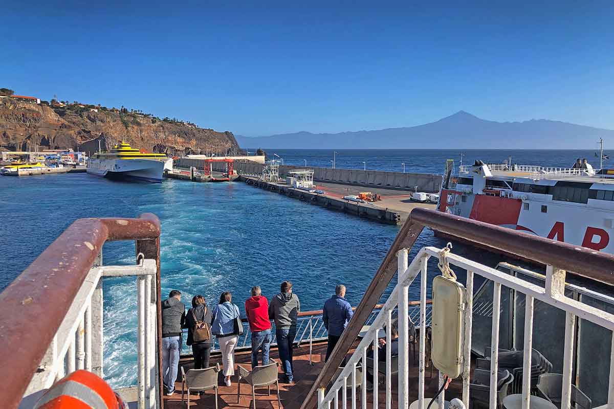 Barco - ferry entre las Islas Canarias